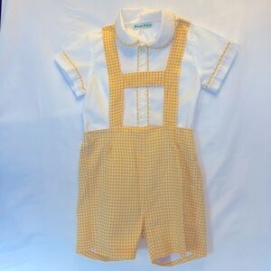NWOT VINTAGE EUROPEAN MERCEDES CORTINA  OVERALLS/ SHIRT SET YELLOW & WHITE 2T